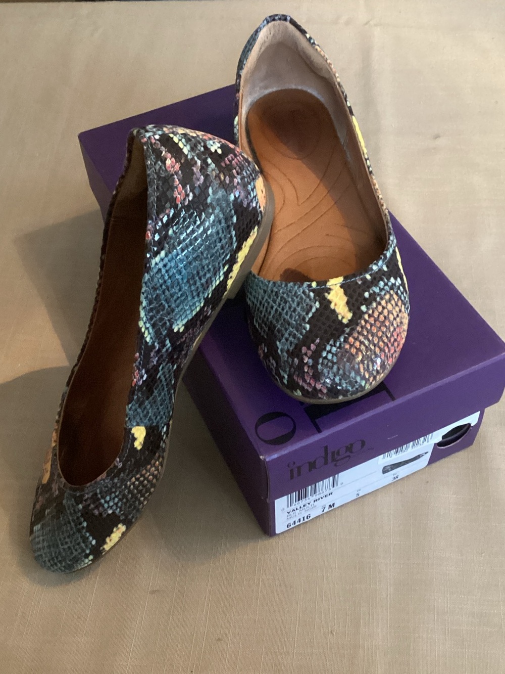 Women's Multicolor Indigo by Clark’s Snakeskin-Print Flats
